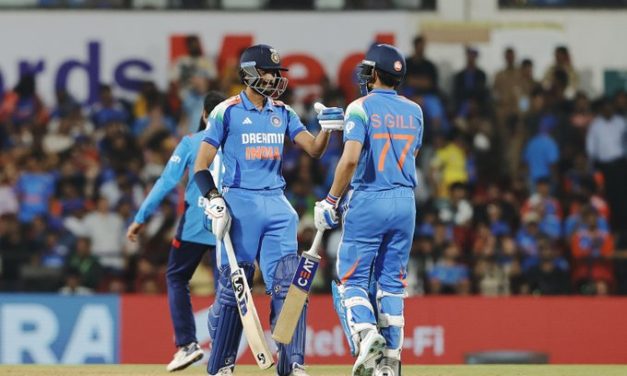 ఇంగ్లాడ్ పై భారత్ 4 వికెట్ల తేడాతో ఘన విజయం