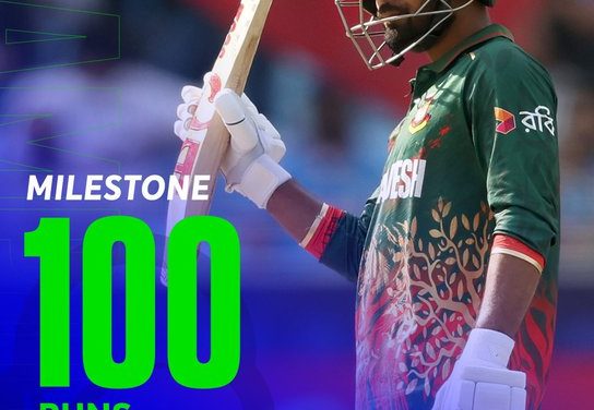 C ట్రోఫీ : భారత విజయ లక్ష్యం 229 పరుగులు ; షమీ కు 5 వికెట్లు