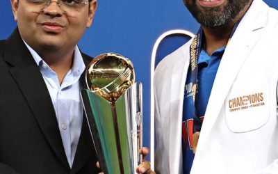 ఇండియన్ కెప్టెన్ రోహిత్ శర్మకు అనుష్క హగ్