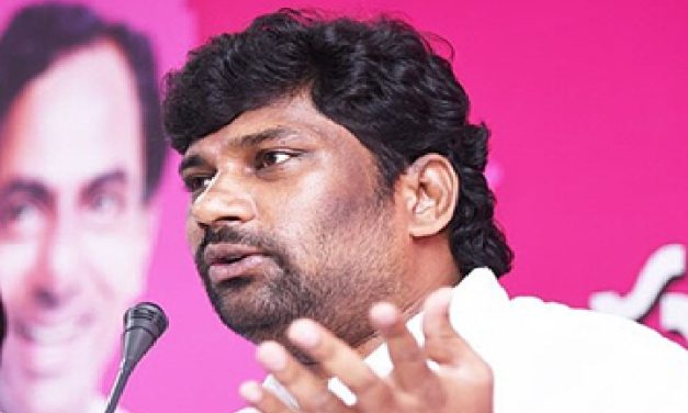బాల్క సుమన్‌ అరెస్ట్, బీఆర్ఎస్ శ్రేణుల ఆందోళన..!
